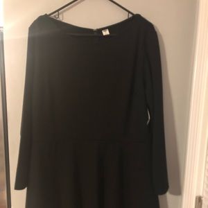 Long sleeve fit & flare little black dress 😍